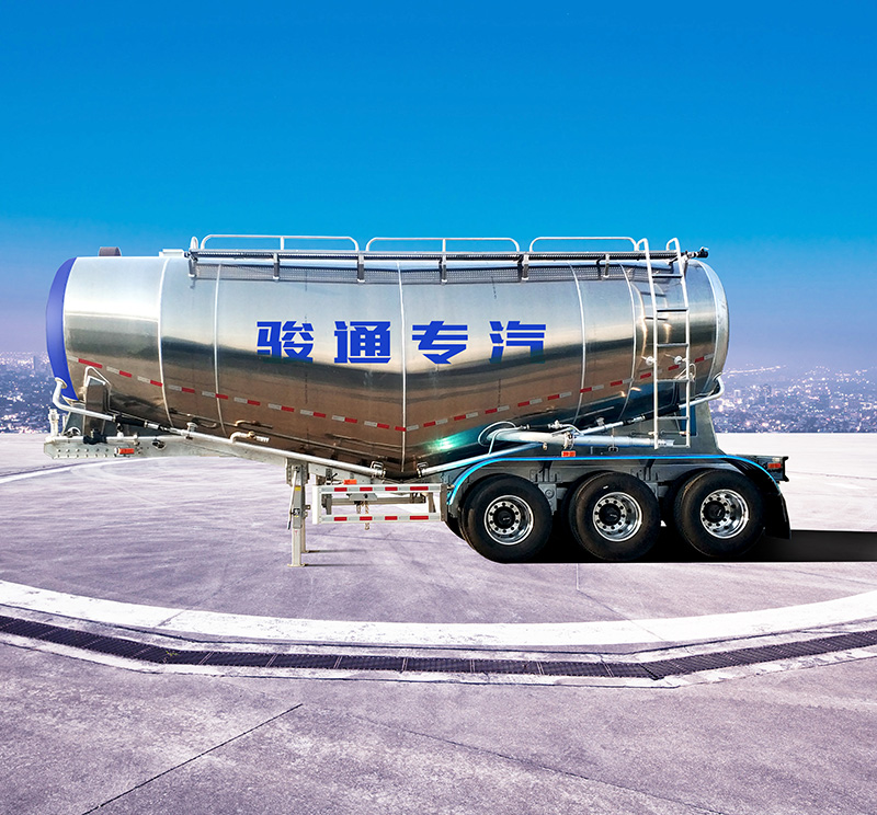 Cement bulk carrier